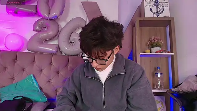 PepperTwink online show from January 19, 4:11 pm