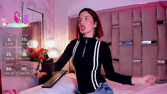 PamelaAddams  online show from December 14, 5:35 am