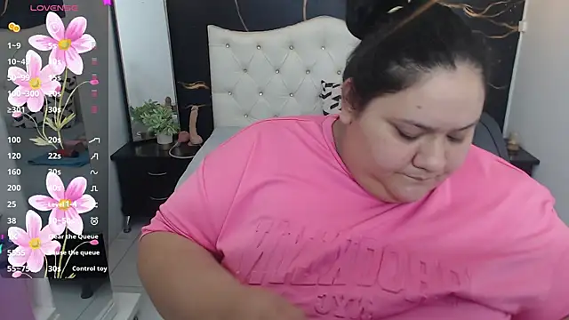 Aaliyah11 online show from March 20, 3:02 am