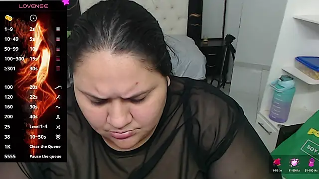 Aaliyah11 online show from October 9, 2:31 am