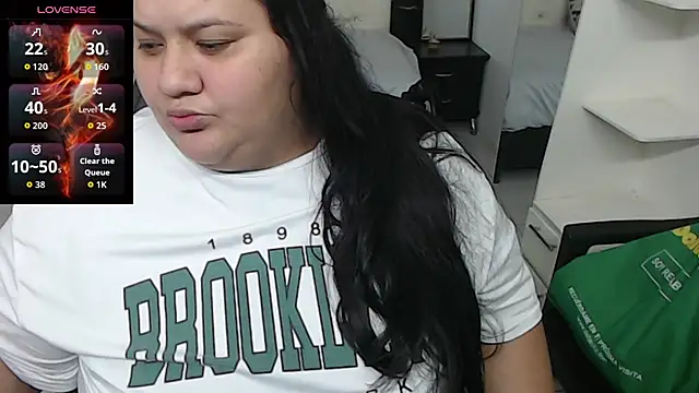 Aaliyah11 online show from October 15, 2:01 am