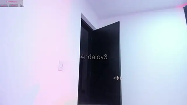 ggor4w33 online show from December 4, 4:22 am