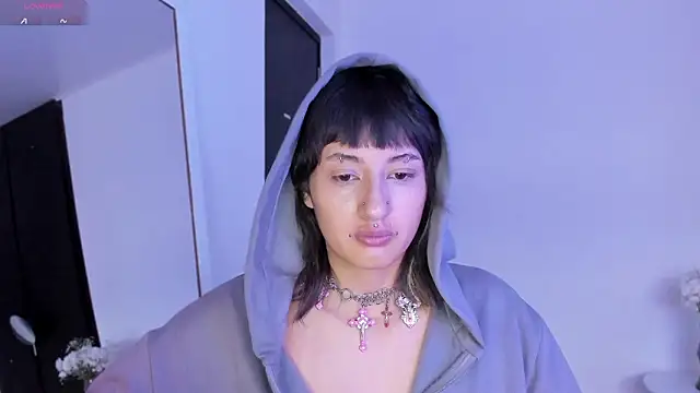 ggor4w33 online show from January 14, 1:06 pm