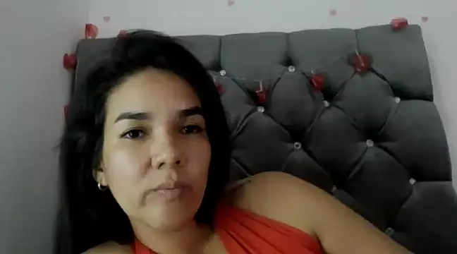 Snapshot of tezza_smith chatting on February 7, 4:14 pm tezza smith online show from February 7, 4:14 pm