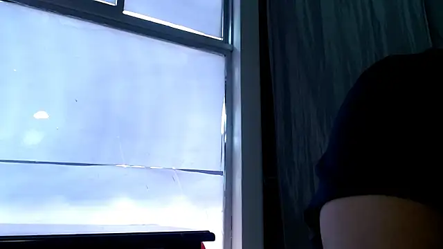 Snapshot of tezza_smith chatting on February 13, 2:31 pm tezza smith online show from February 13, 2:31 pm