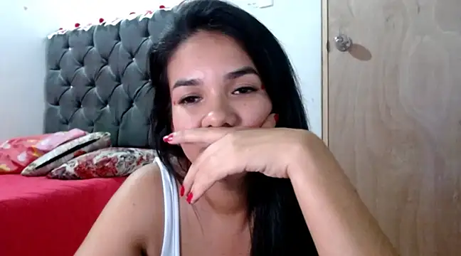 Snapshot of tezza_smith chatting on February 15, 4:25 am tezza smith online show from February 15, 4:25 am