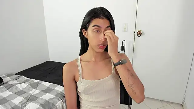 Mazikeen  18 online show from March 30, 1:01 pm