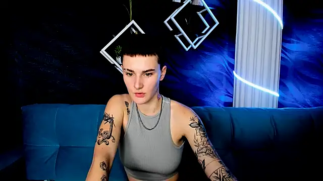 LindaBryantt online show from March 2, 2:10 pm