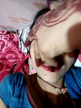 Snapshot of Miss_triha chatting on February 15, 6:44 pm Miss triha online show from February 15, 6:44 pm