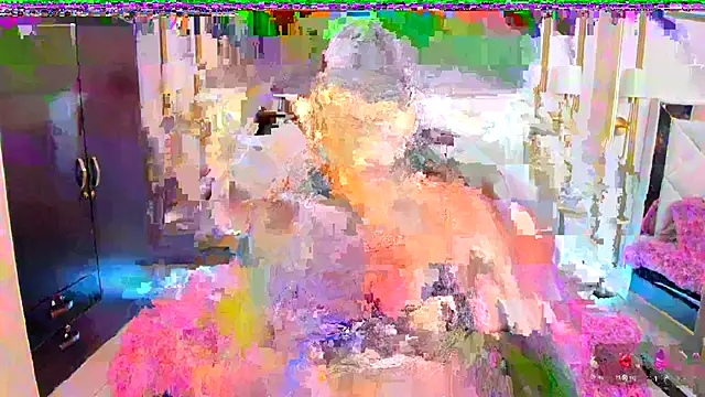 victoria  Smith online show from October 23, 1:10 pm