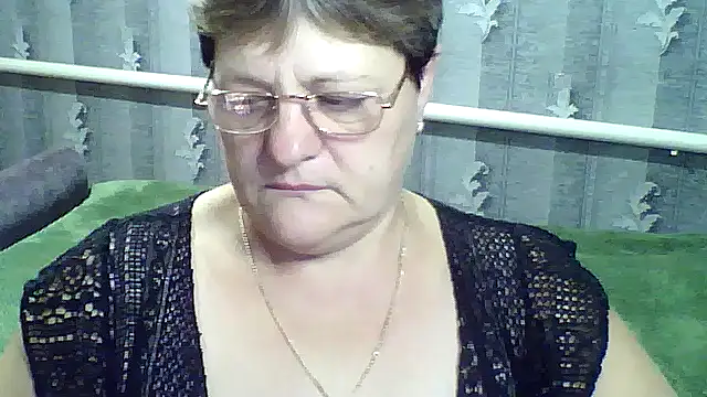 ElzaJewel online show from September 17, 4:03 am