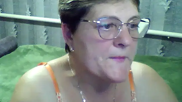 ElzaJewel online show from October 9, 6:39 pm