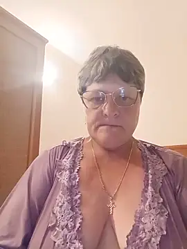 ElzaJewel online show from June 21, 8:44 pm