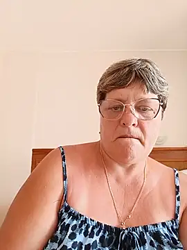 ElzaJewel online show from June 27, 9:25 am