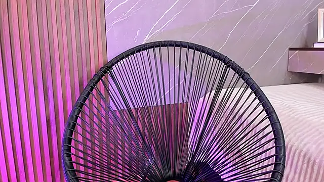 ariana jhonson1 online show from February 28, 3:37 pm