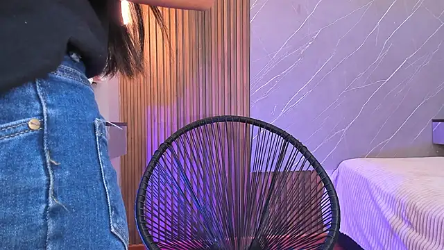 ariana jhonson1 online show from March 10, 12:26 pm