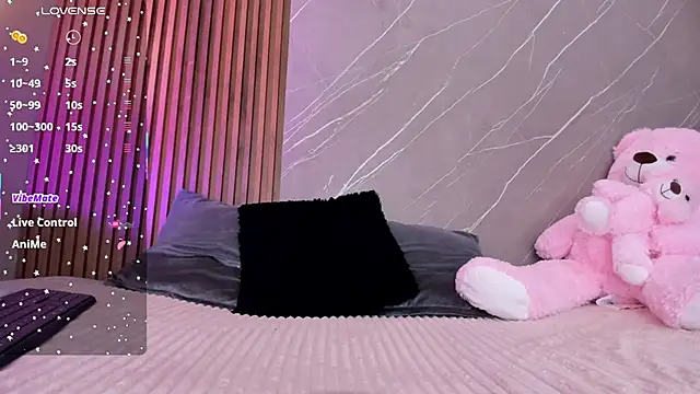 ariana jhonson1 online show from October 9, 12:47 pm