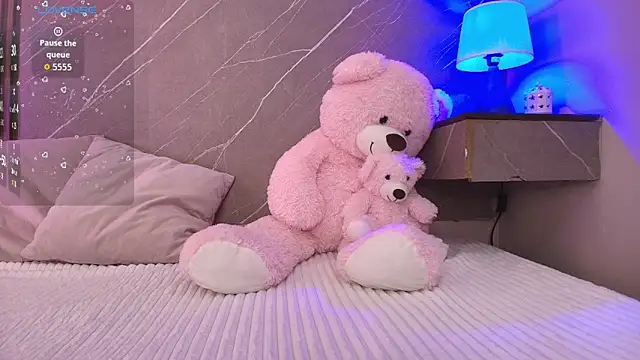 ariana jhonson1 online show from February 9, 12:20 pm