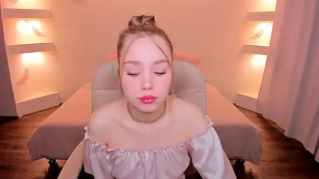 YourMegan online show from December 19, 8:27 pm