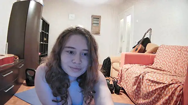 Snapshot of girliemilk chatting on March 14, 5:57 pm girliemilk online show from March 14, 5:57 pm