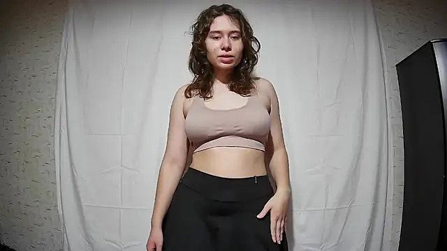 girliemilk online show from November 16, 10:26 pm