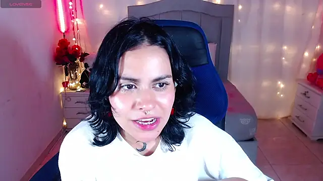 Snapshot of veronica_luar chatting on March 1, 7:08 am veronica luar online show from March 1, 7:08 am