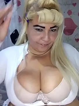 BonniAdams online show from October 14, 12:33 am