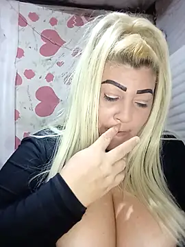 BonniAdams online show from March 27, 11:15 pm