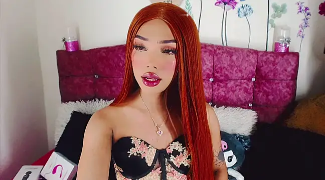 Snapshot of Khloe_Leal chatting on February 26, 8:44 pm Khloe Leal online show from February 26, 8:44 pm