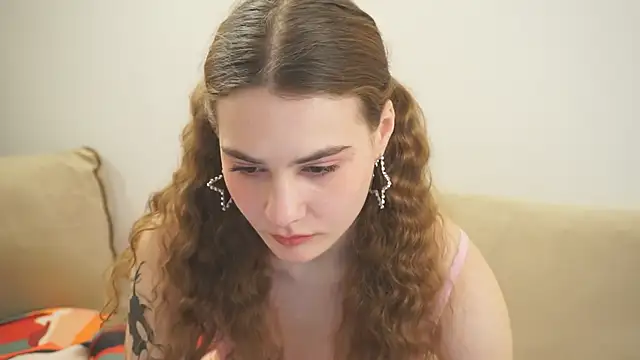 Snapshot of Samanthajns chatting on February 13, 1:08 am Samanthajns online show from February 13, 1:08 am