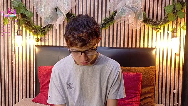 Allen Starck online show from December 5, 8:05 pm