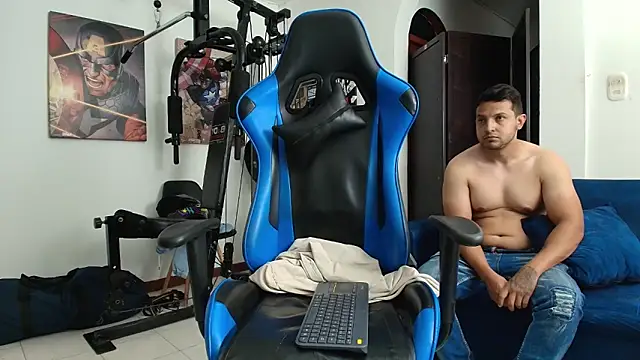 ema abby online show from December 1, 10:59 pm