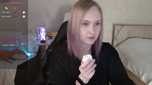 Agatha Mott online show from October 11, 5:17 am