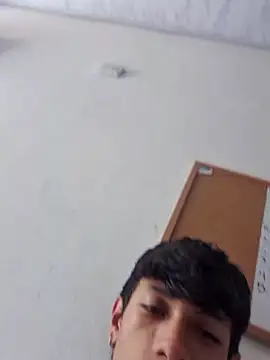 Snapshot of the_murderer chatting on February 26, 6:04 am the murderer online show from February 26, 6:04 am