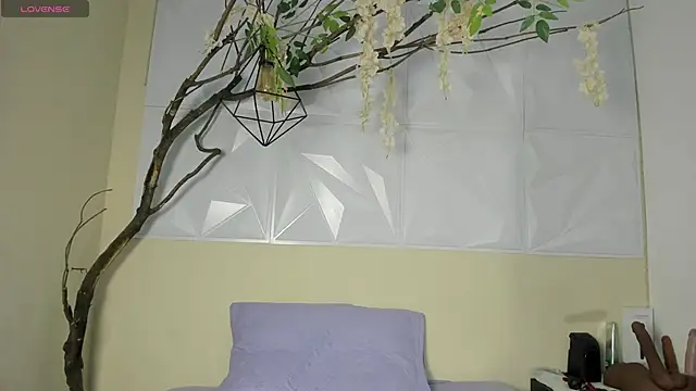 Pamela Rut  online show from May 20, 7:53 pm