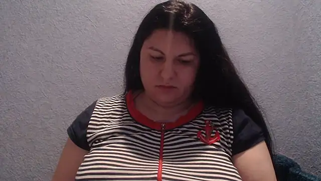 KiraSwee online show from December 18, 3:51 pm