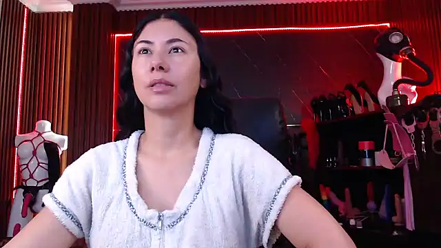 XiaQueen online show from October 12, 1:21 pm