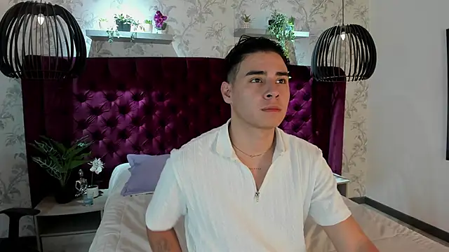 Gabriell ramirez online show from March 21, 3:12 am