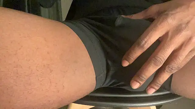 DoctorGirthBBC online show from February 4, 3:22 am