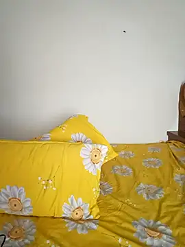 Snapshot of blue-berry07 chatting on November 2, 7:22 am blue-berry07 online show from November 2, 7:22 am