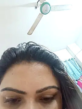 Snapshot of blue-berry07 chatting on December 15, 10:25 pm blue-berry07 online show from December 15, 10:25 pm