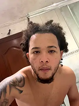 yeiyei oficial online show from October 24, 5:42 pm