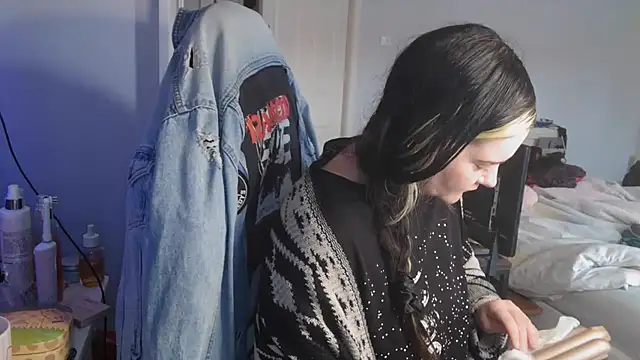 AureliaXOX online show from September 18, 12:29 pm