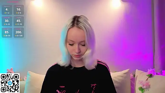 Anadeyaaa online show from November 14, 12:20 am