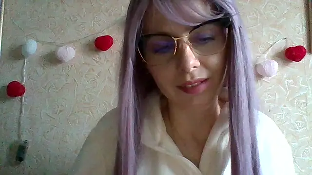 LuminousLady online show from February 14, 7:28 am