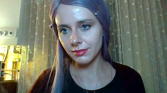 LuminousLady online show from March 6, 5:43 pm