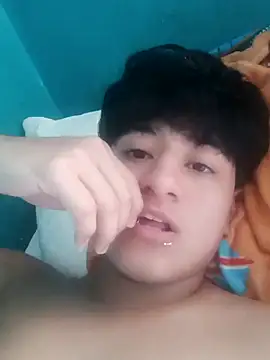 Snapshot of theghoss chatting on February 2, 6:20 pm theghoss online show from February 2, 6:20 pm