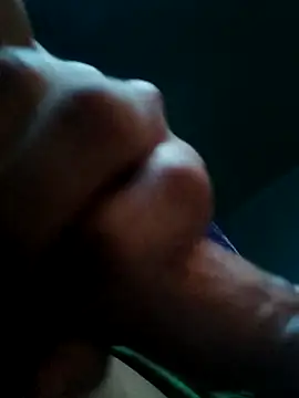 Snapshot of theghoss chatting on March 1, 6:00 pm theghoss online show from March 1, 6:00 pm