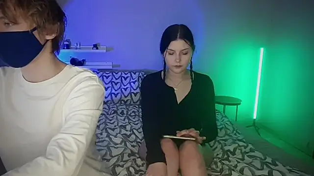 Snapshot of ParisKyoto chatting on February 21, 2:27 pm ParisKyoto online show from February 21, 2:27 pm