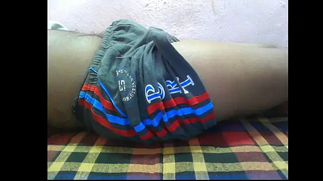 Snapshot of nikhithababyy chatting on February 4, 10:32 am nikhithababyy online show from February 4, 10:32 am